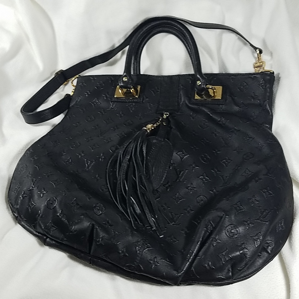 Louis Vuitton Rare 2005 Showcase Black Satchel